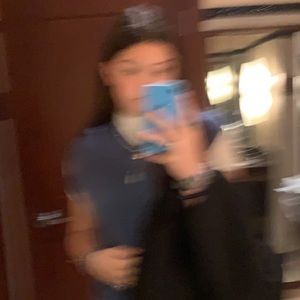 Meet your Posher, Annie